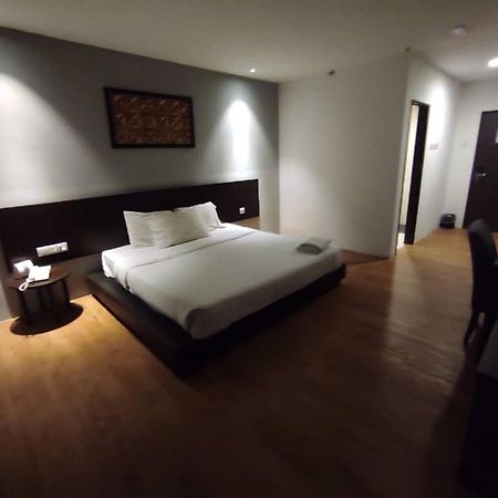 Summit Signature Hotel Oug Kuala Lumpur Extérieur photo