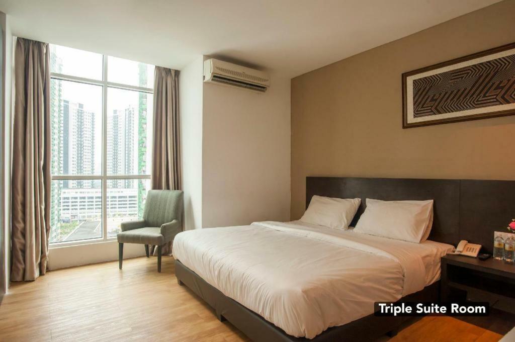 Summit Signature Hotel Oug Kuala Lumpur Extérieur photo